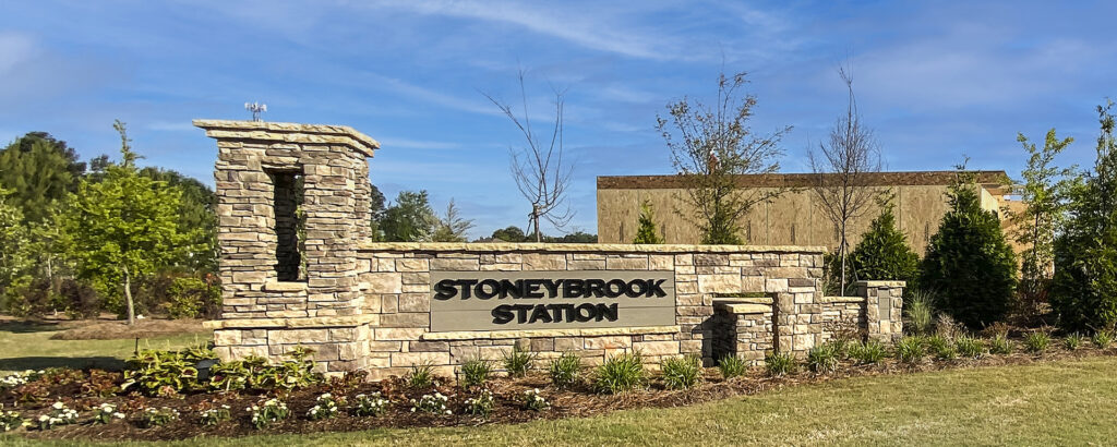 Stoneybrook subdivision entrance sign